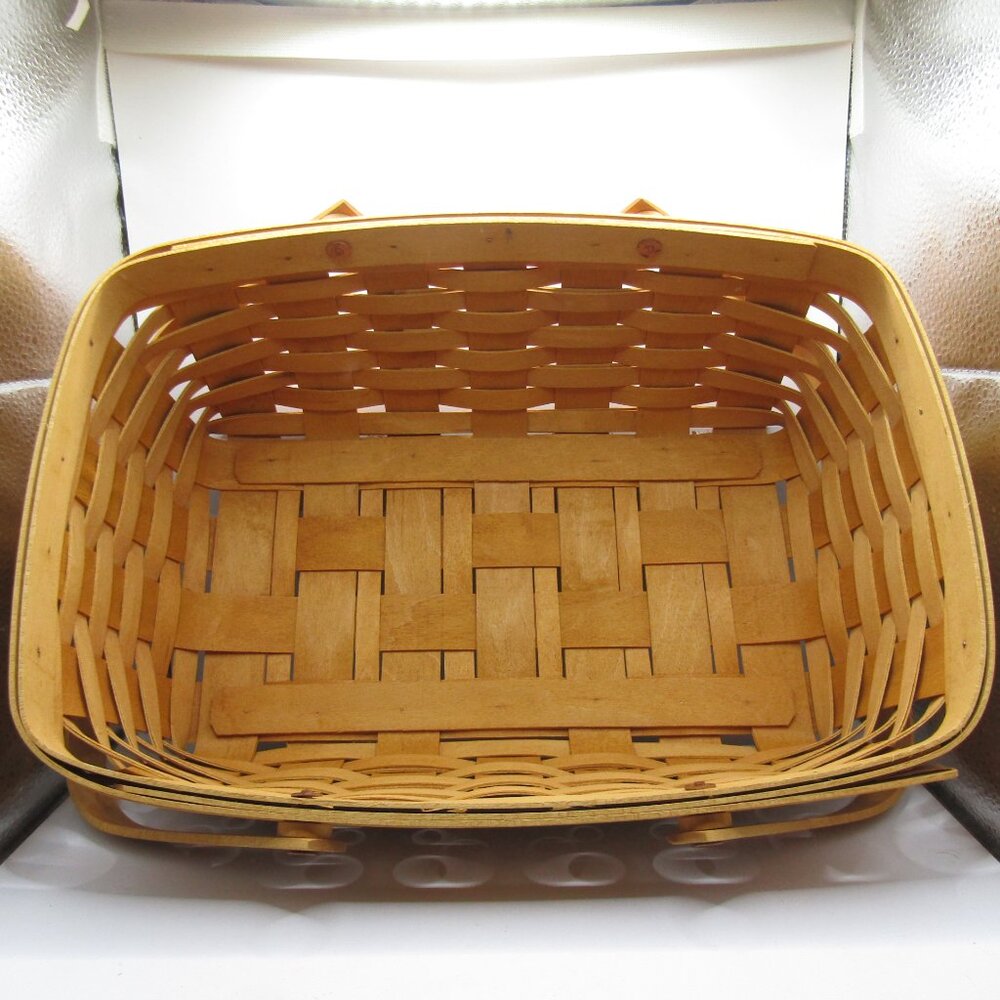 Longaberger Basket with Liner and Protector - Picture 3 of 13